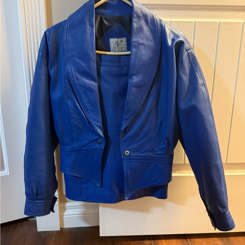 Royal Blue Cropped Leather Jacket with Shawl Collar